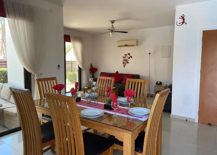 Ocean Breeze * Paralimni