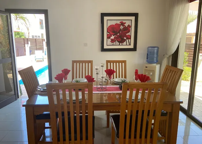 Ocean Breeze Villa *