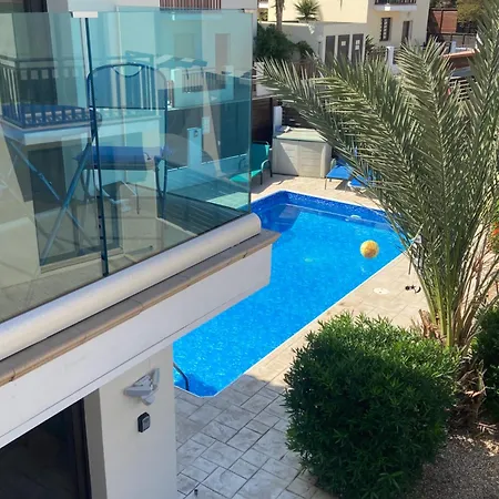 Villa Ocean Breeze *