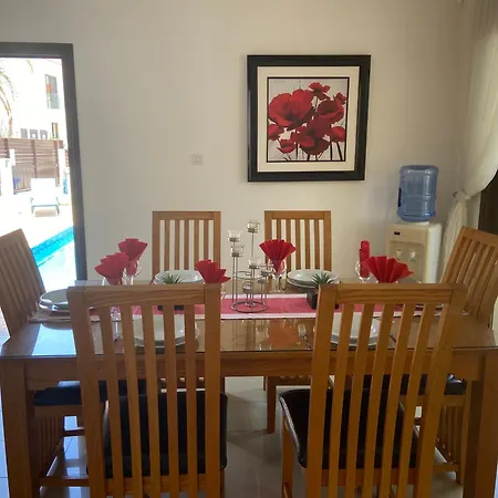 Ocean Breeze Villa *