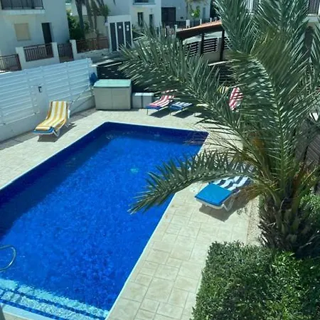Ocean Breeze * Paralimni