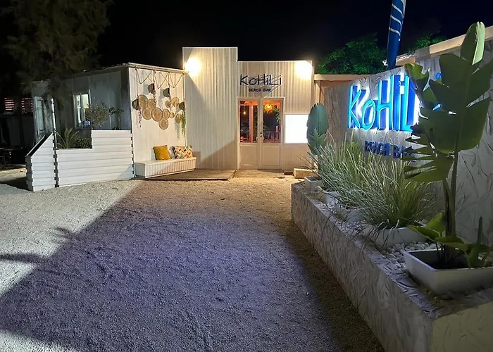 Ocean Breeze Paralimni